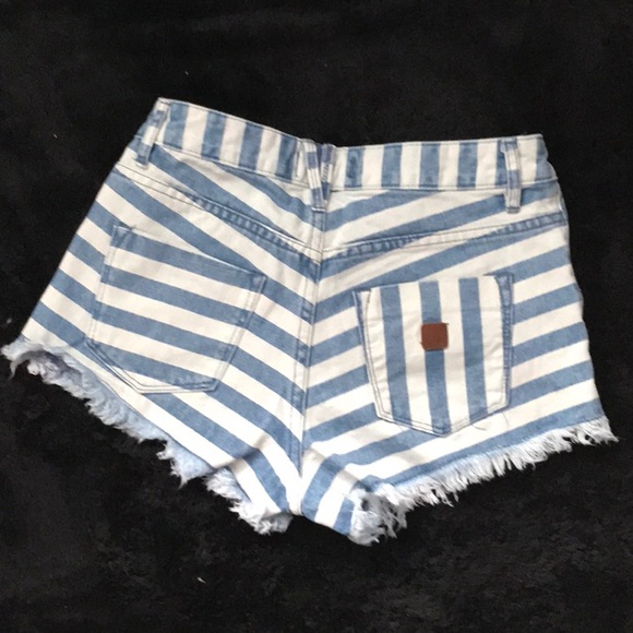 Roxy Striped Denim Shorts - Picture 3 of 5